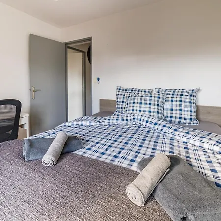 Escapade Lumineuse, A 5 Min De La Et Du Port Διαμέρισμα Τουλόν